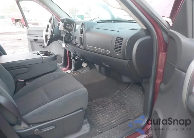 2GCEK19J681139034: 43825752