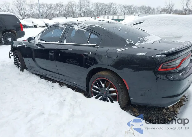 2C3CDXBG8GH251332: 43825784