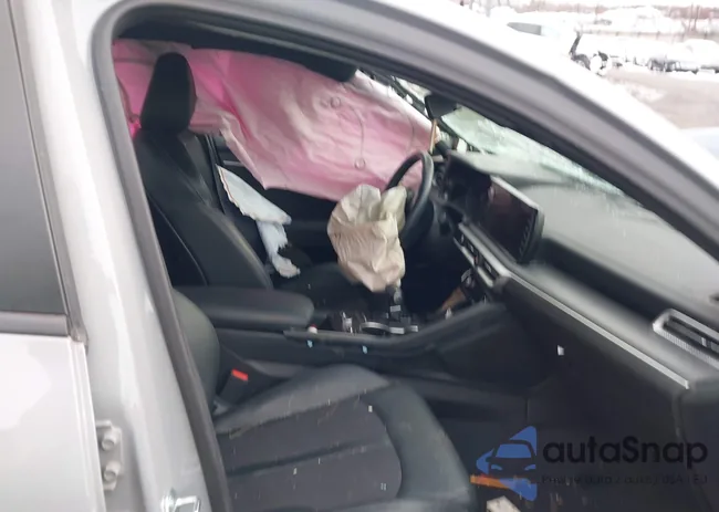 5XXG64J28RG252918: 43825800