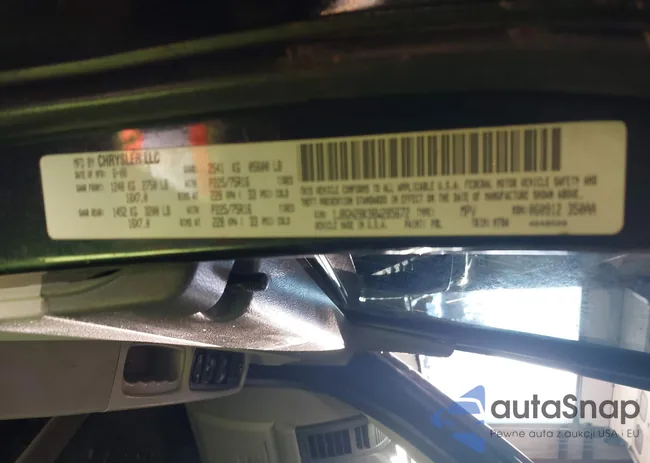 1J8GN28K18W105455: 43825811