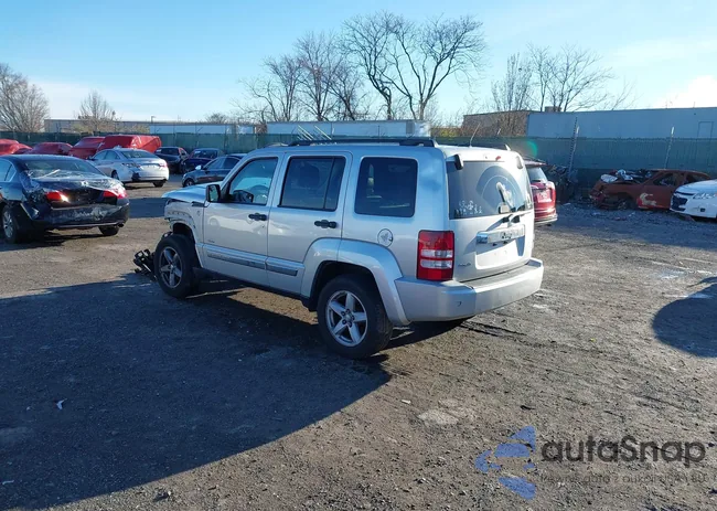 1C4PJMAK4CW210735: 43825826