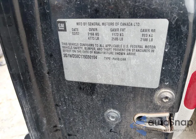 2G1WD58C179330104: 43825892