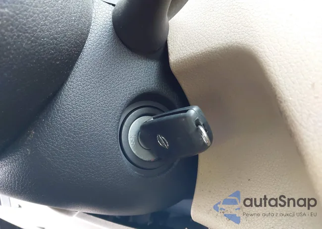 KNMAT2MV4FP523485: 43825905