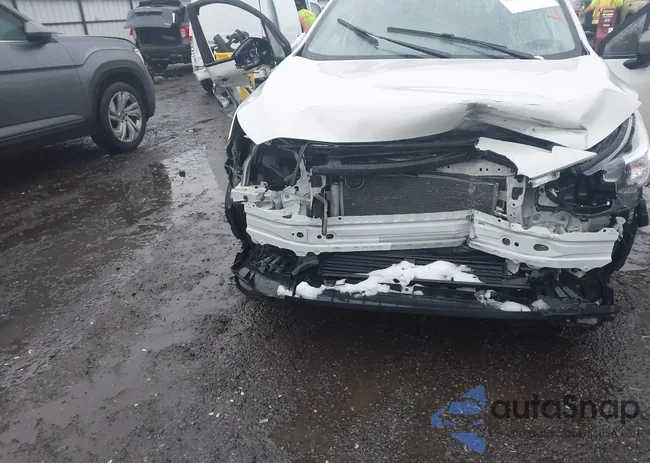 JF2GUADC6R8211832: 43826914