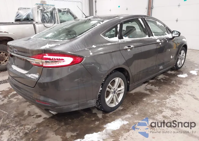 3FA6P0LU8JR115540: 43827262