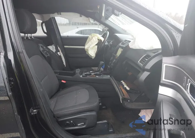 1FM5K7D86HGC51550: 43827328