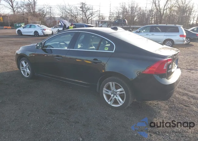 YV1612TM3F1343528: 43827413