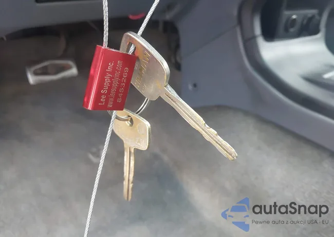 JT3GN86R3X0119048: 43827435