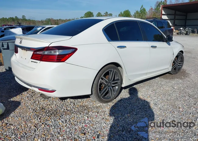 1HGCR2F55GA049685: 43826714