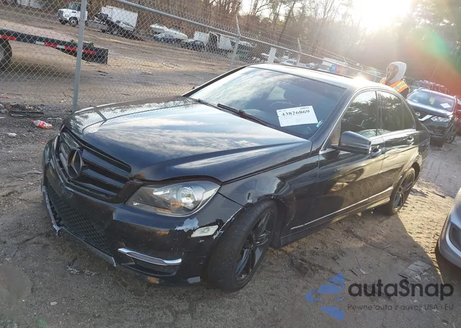 WDDGF8AB1DA835798: 43826869