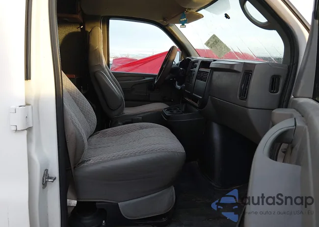 1GCFG15X671236044: 43828134