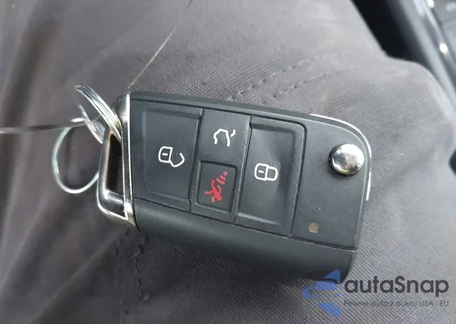 3VV2B7AX2MM023968: 43828196