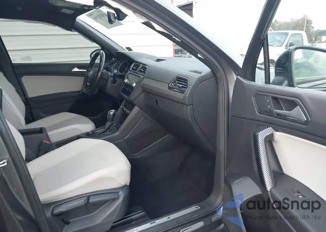 3VV2B7AX2MM023968: 43828196