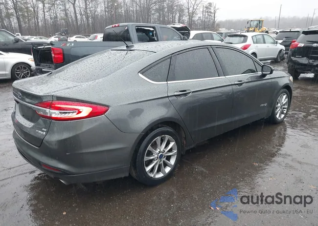 3FA6P0LU3HR250418: 43828392