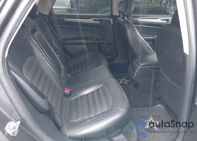 3FA6P0LU3HR250418: 43828392