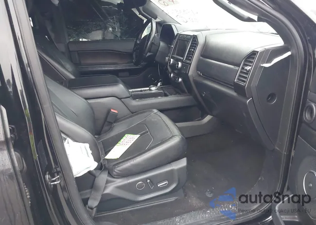 1FMJU1KT5KEA73016: 43828500