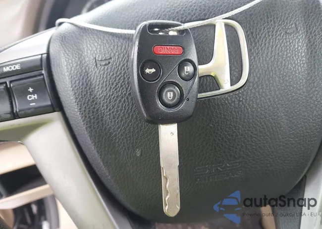 1HGCP2F48AA146304: 43827516