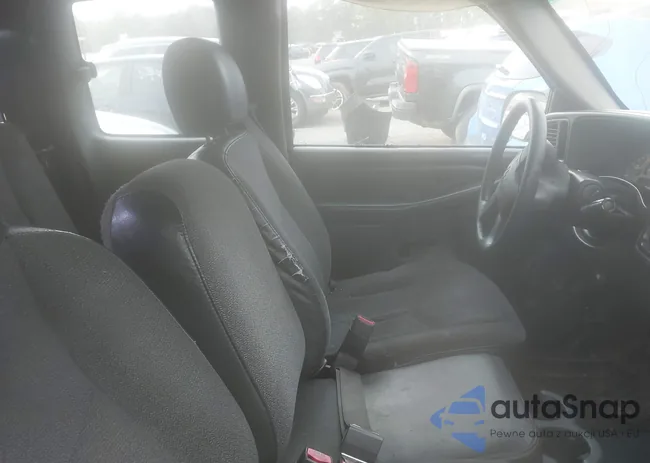 2GCEC19T651246580: 43827569