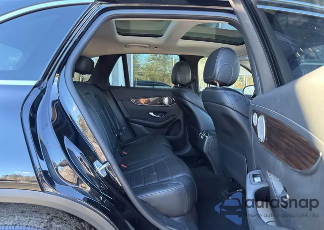 WDC0G4KB1GF011897: 43827615