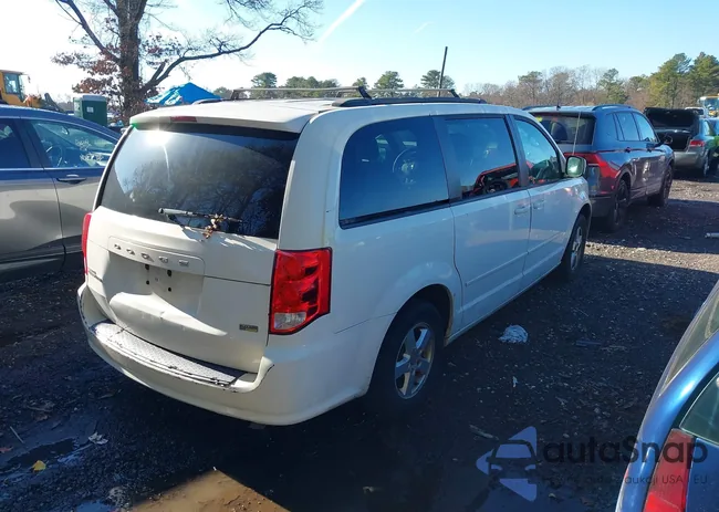 2D4RN3DG2BR739058: 43827812