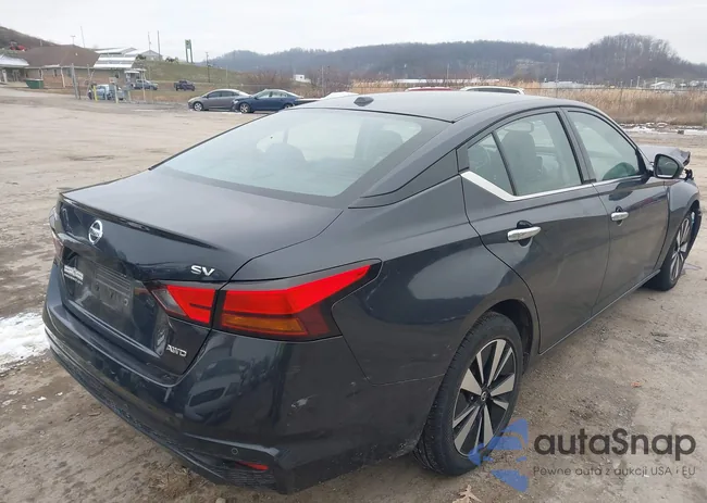 1N4AL2AP2BN403878: 43828920