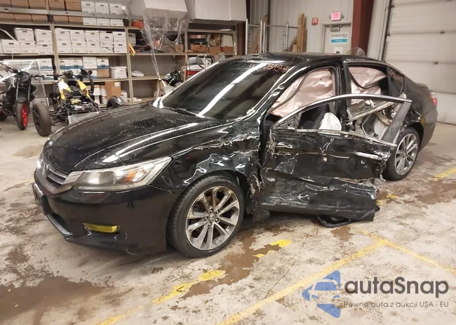 1HGCR2F58DA012450: 43828934