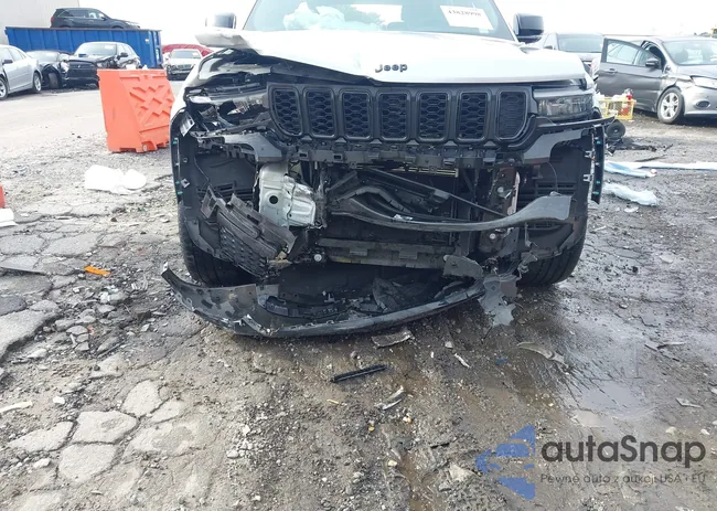 1C4RJKAGXP8101537: 43828998