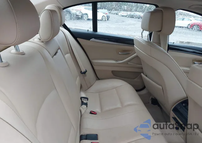 WBAXG5C50DDY30617: 43829075