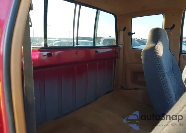 3B7HF13YXVG705268: 43829254