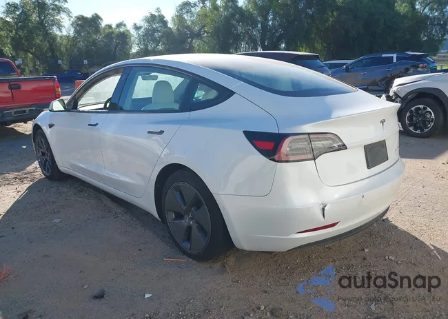 5YJ3E1EB1NF114919: 43829281