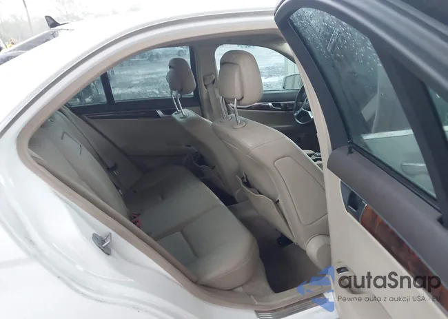 WDDGF5HB1DR278834: 43828530