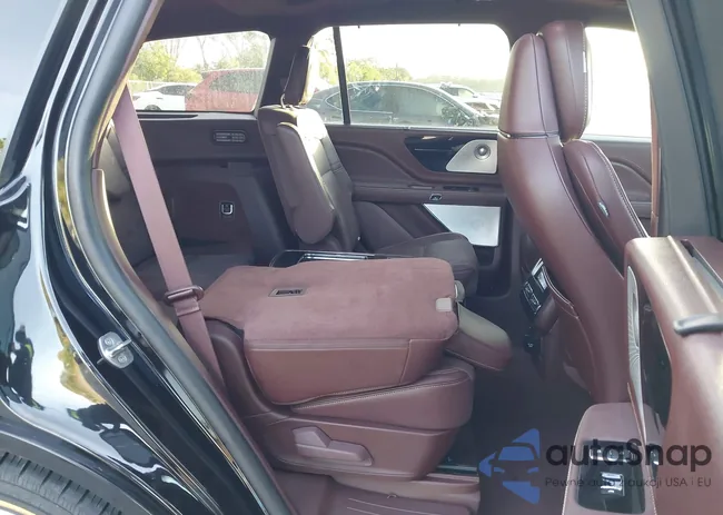 5LM5J9XCXMGL06815: 43828547