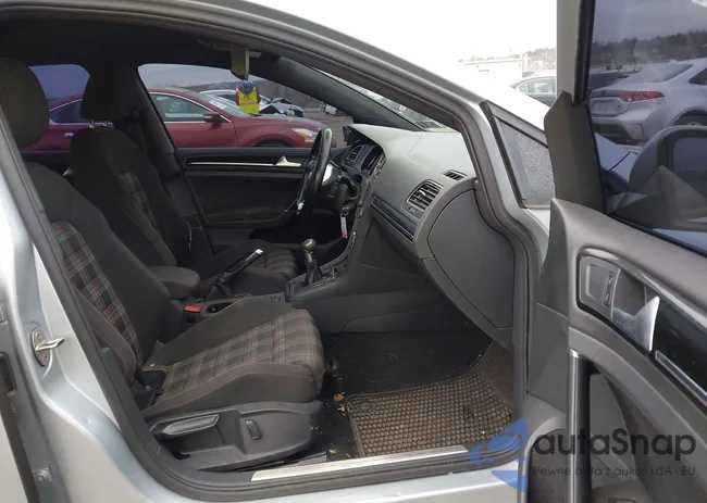 3VW5T7AU0HM070420: 43828697