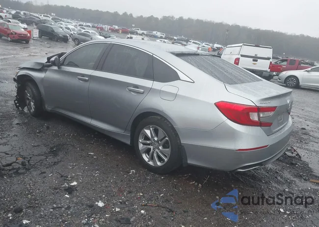 1HGCV1F13JA211386: 43828709