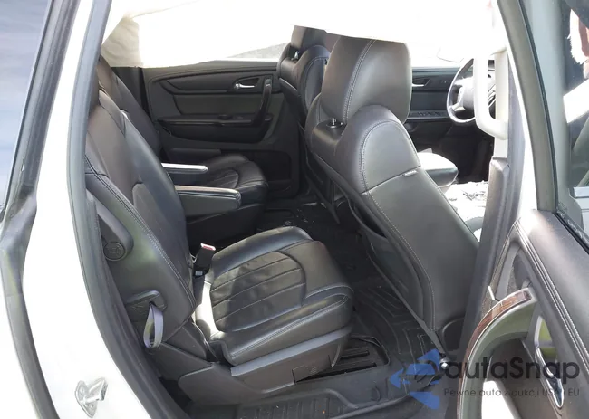 1GNKVJKD7FJ106388: 43828716