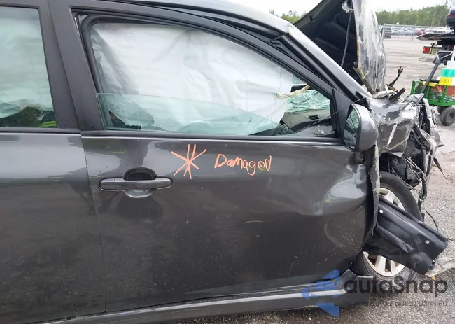 2T1BU4EE3AC501965: 43828740