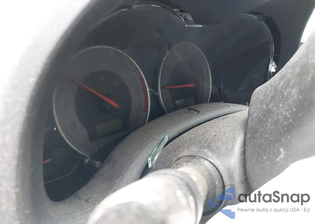 2T1BU4EE3AC501965: 43828740