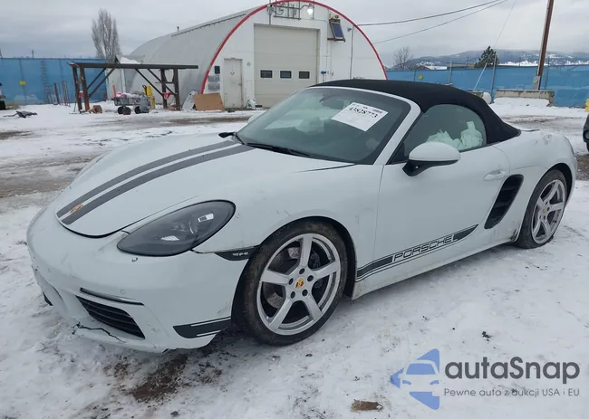 WP0CA2A80HS221804: 43828773