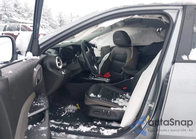 KL77LKEP0SC296241: 43828775