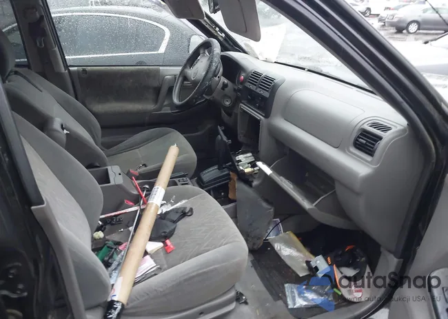 4S2DM58W334301844: 43828822