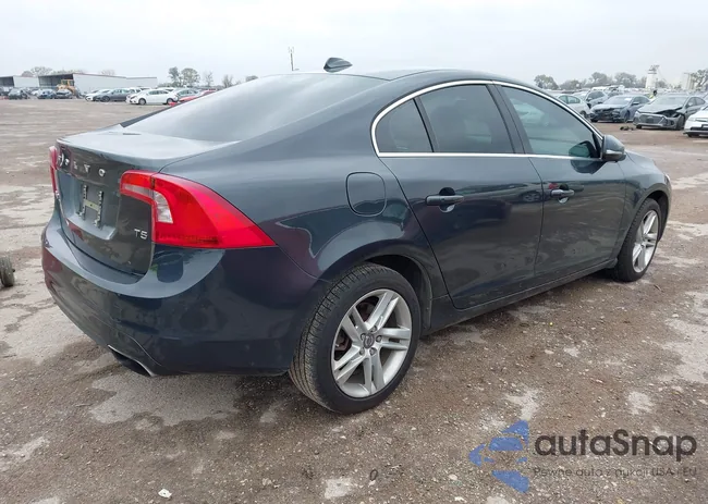 YV1612FS0E2274705: 43829942