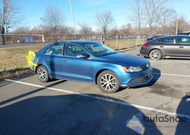 3VWDB7AJ4HM255901: 43830350