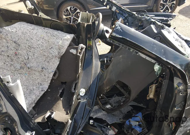 3C4NJDDB6JT424423: 43830355