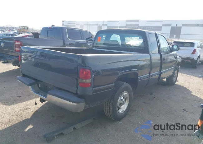 3B7HC12Y7WM291332: 43829638