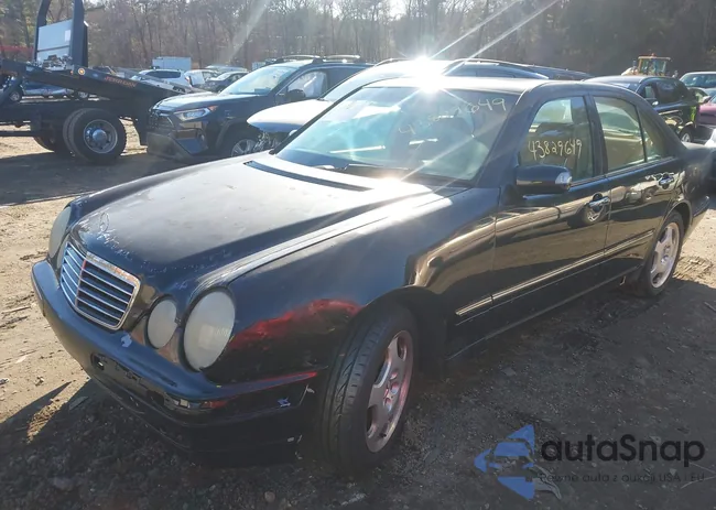 WDBJF83J22X068900: 43829649