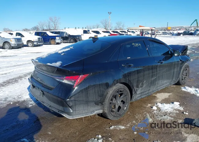 KMHLR4DF5SU931707: 43829689