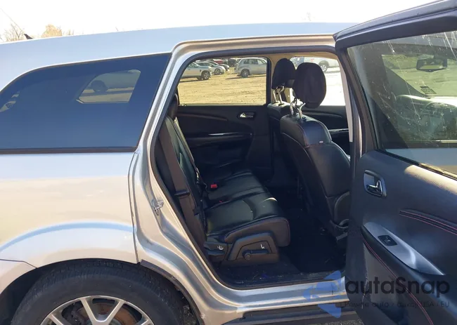 3C4PDCEG9ET190482: 43830923