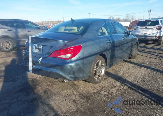 WDDSJ4EB8EN046330: 43831046