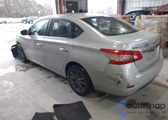 3N1AB7AP3DL562960: 43831074