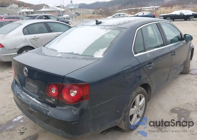 3VWRM71K89M094009: 43831094